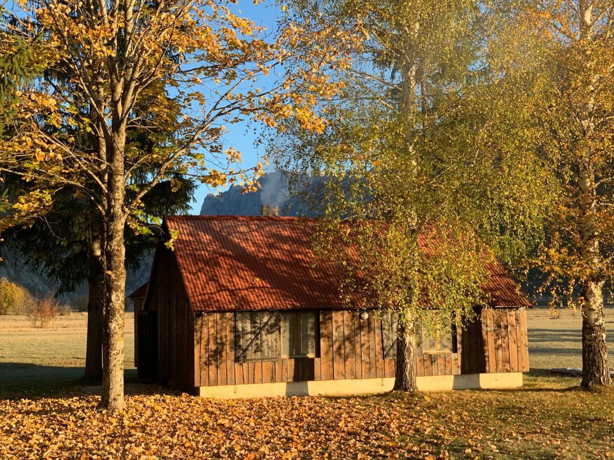 Mountain Cottage Komarnica Savnik Exterior foto